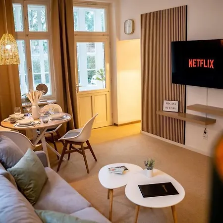 I 100m Kurpark I Wintergarten Boxspringbett I Netflix