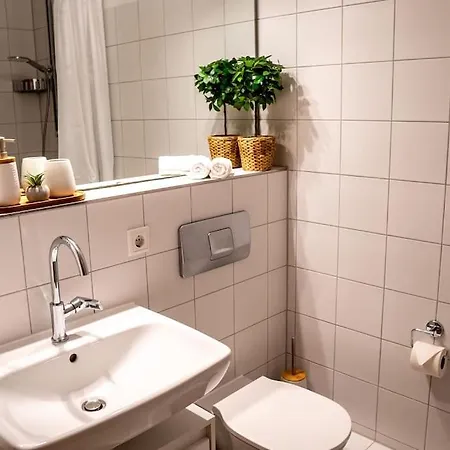 Apartament I 100m Kurpark I Wintergarten Boxspringbett I Netflix Bad Salzuflen
