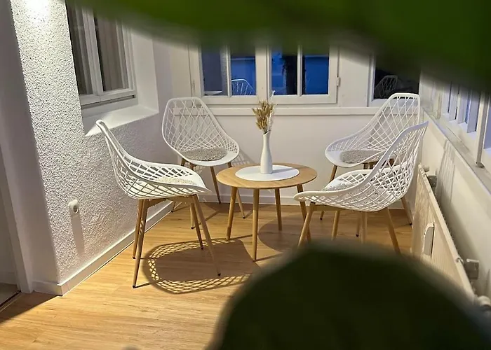 I 100m Kurpark I Wintergarten Boxspringbett I Netflix Appartement